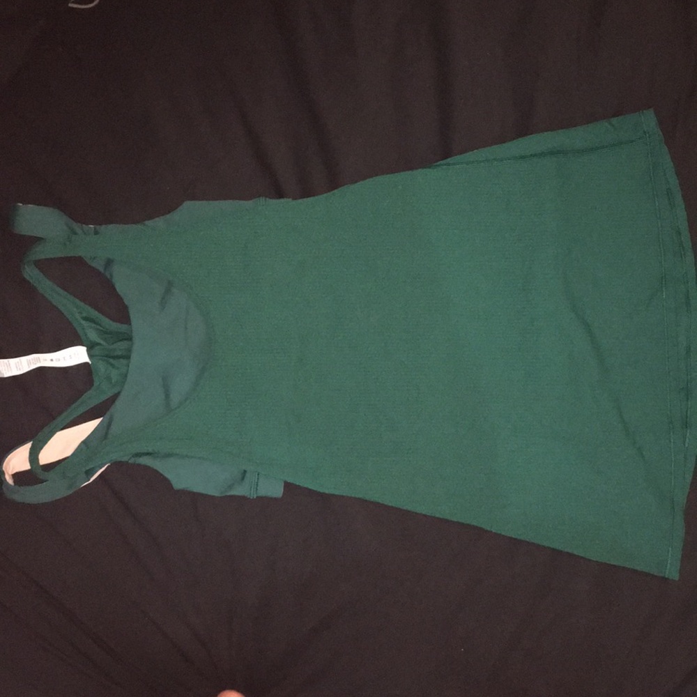Lululemon top